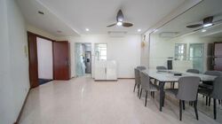 Lakeholmz (D22), Condominium #570254211